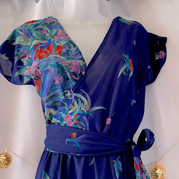 Re-purposed Vintage wrap dress - Picture 3 of 7